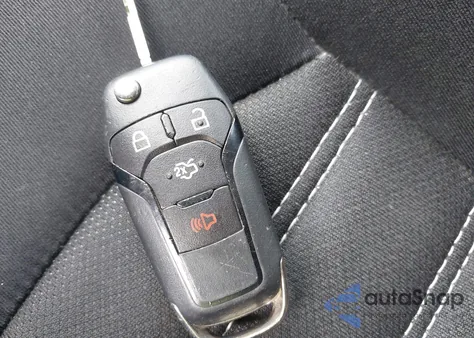 2013 Ford Fusion Se z USA, uszkodzony, nr VIN 3FA6P0H75DR104681